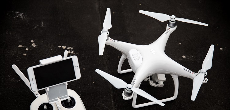 我是做檢測行業(yè)的大客戶銷售，在新能源的光伏、儲能和充電樁方面做市場去哪里找客戶呢 ?智能充電樁相比傳統(tǒng)充電樁有哪些優(yōu)勢 