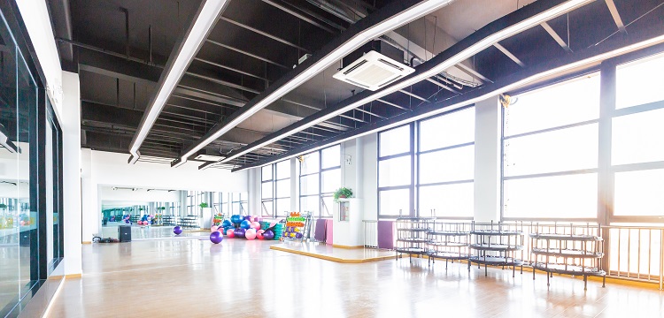 工廠監(jiān)控壞了，導(dǎo)致線路中零線帶電，交流充電樁不能使用，請(qǐng)問如何判斷??電車的家用充電樁和隨車充電氣結(jié)構(gòu)工作原理是一樣的么 